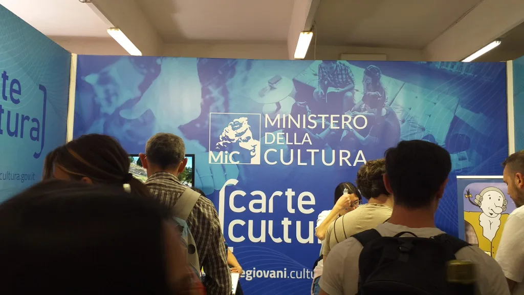 Mic: presentate al COMICON di Napoli la Carta della cultura giovani e la Carta del merito